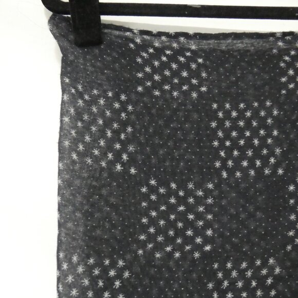 OSHKOSH B'GOSH | OS - one size | Cute Sheer Checked Stars and Dots Scarf - Picture 2 of 14